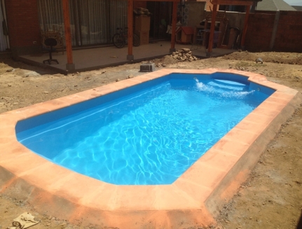 PISCINA TIPO ROMANA 6 x 3