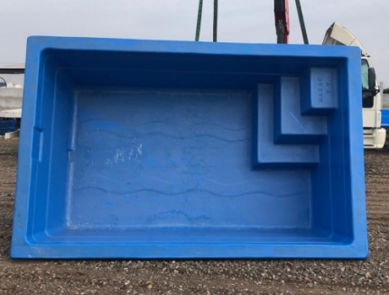 PISCINA RECTANGULAR DE 3.50X2.20X1.10