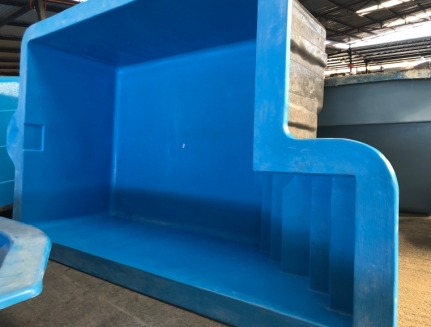 PISCINA RECTANGULAR DE 4X2.5X1.20