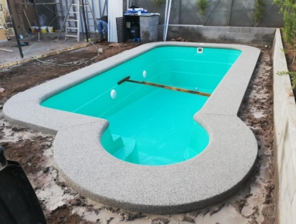 PISCINA de 7.4x3.4x1.65
