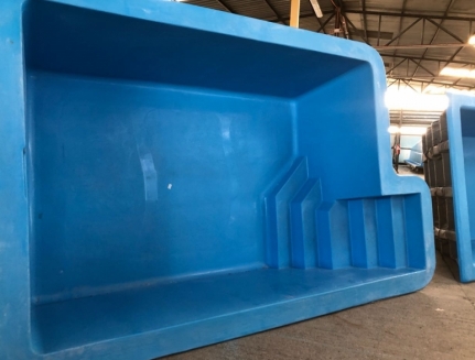 PISCINA RECTANGULAR DE 4X2.5X1.20